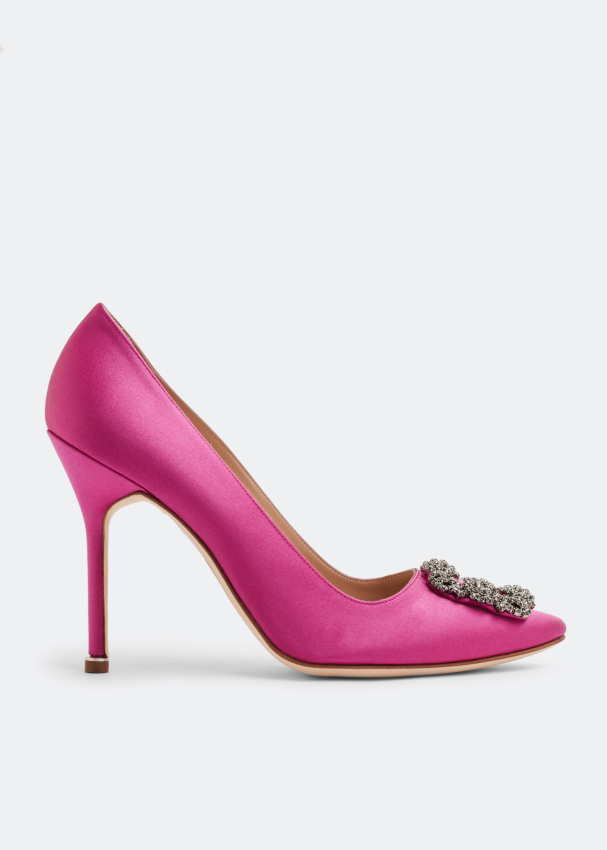 Manolo Blahnik Hangisi satin pumps for Women - Pink in UAE | Level Shoes