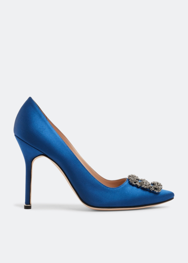 Manolo Blahnik Hangisi satin pumps for Women - Blue in UAE | Level Shoes