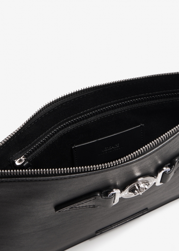 Versace Medusa Biggie pouch for Men - Black in UAE | Level Shoes LIZLISA 3つリボンハートチョーカーブラウス ホワイトブラック