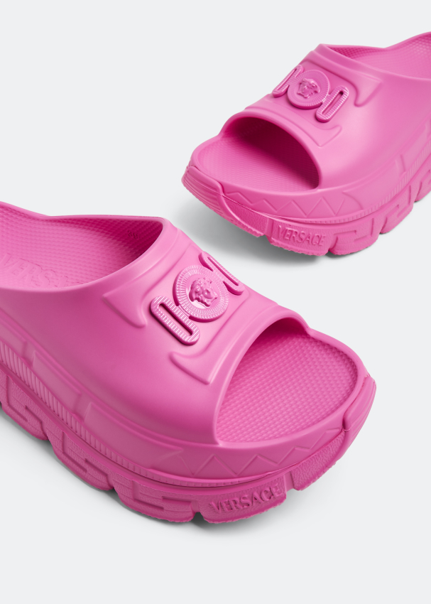 Crocs versace hotsell