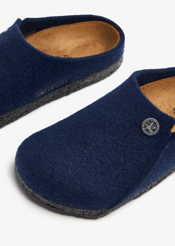 Birkenstock Zermatt clogs for Boy Blue in UAE Level Shoes