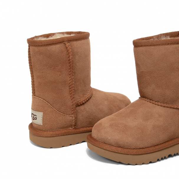 UGG Classic II boots for Kids Unisex Beige in Kuwait Level Shoes