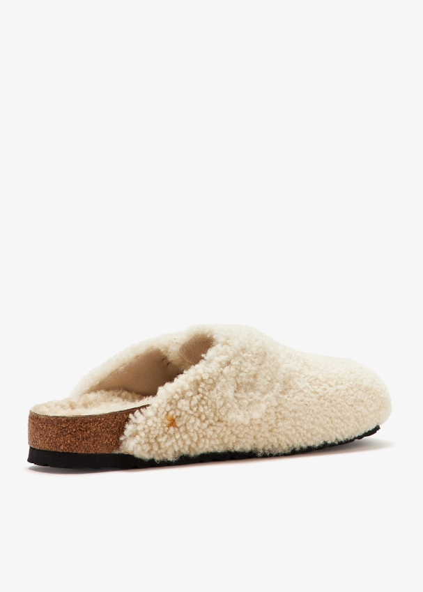 Narrow width slippers outlet