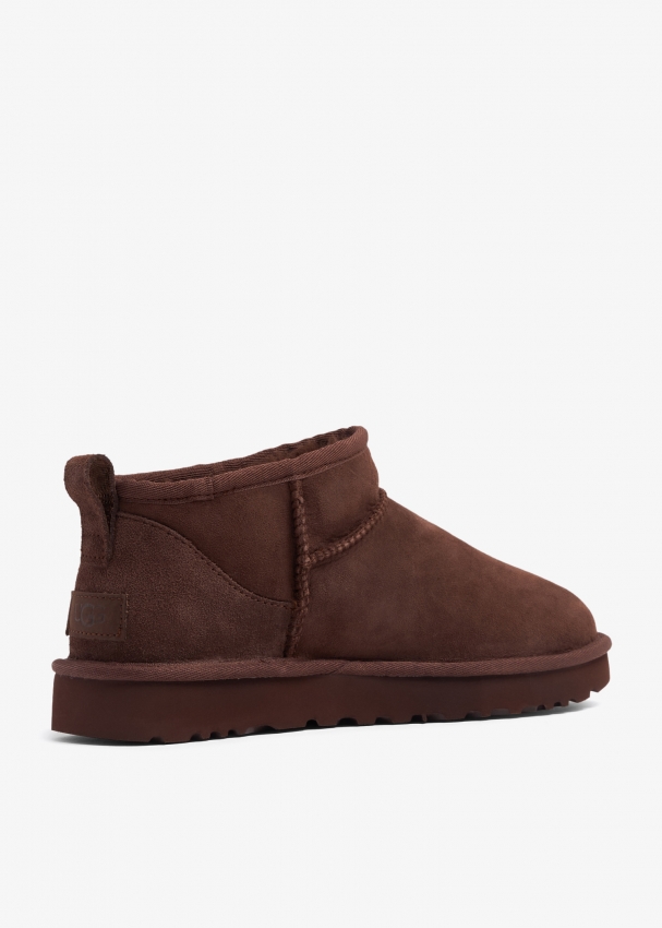 Chocolate brown new arrivals mini uggs