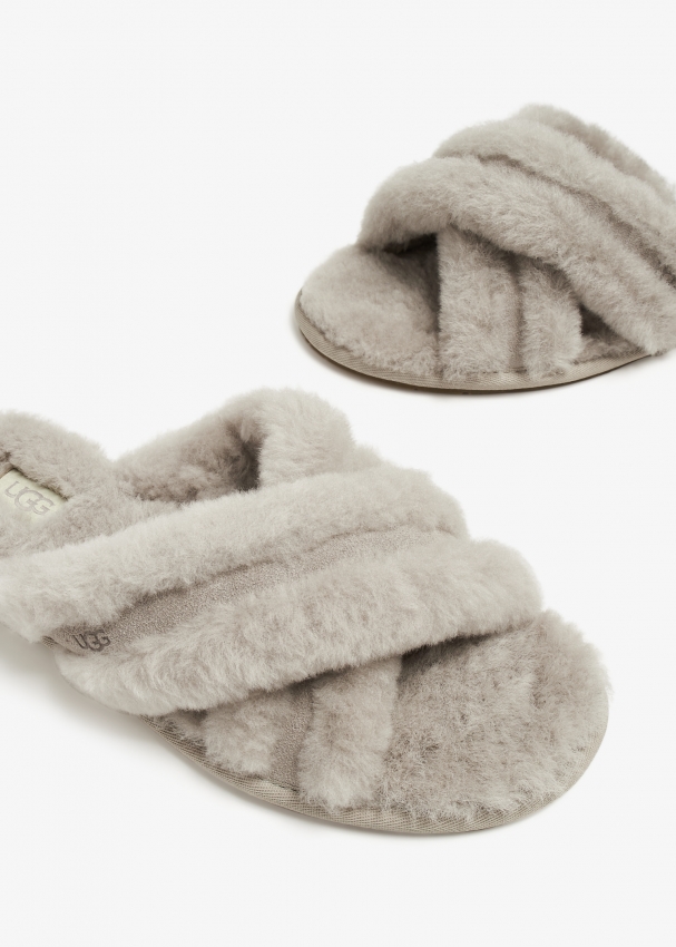Ugg Scuffita slippers for Women Grey in UAE Level Shoes