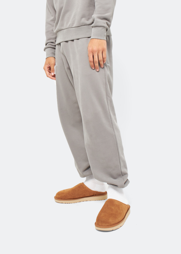 UGG Classic Slip On shoes for Men Brown in Kuwait Level Shoes