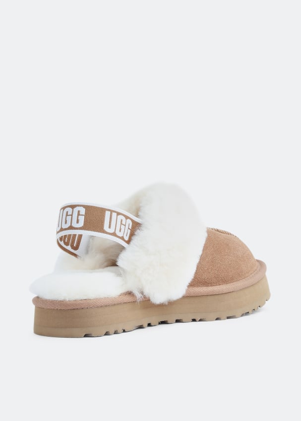 Stores that sell ugg slippers on sale