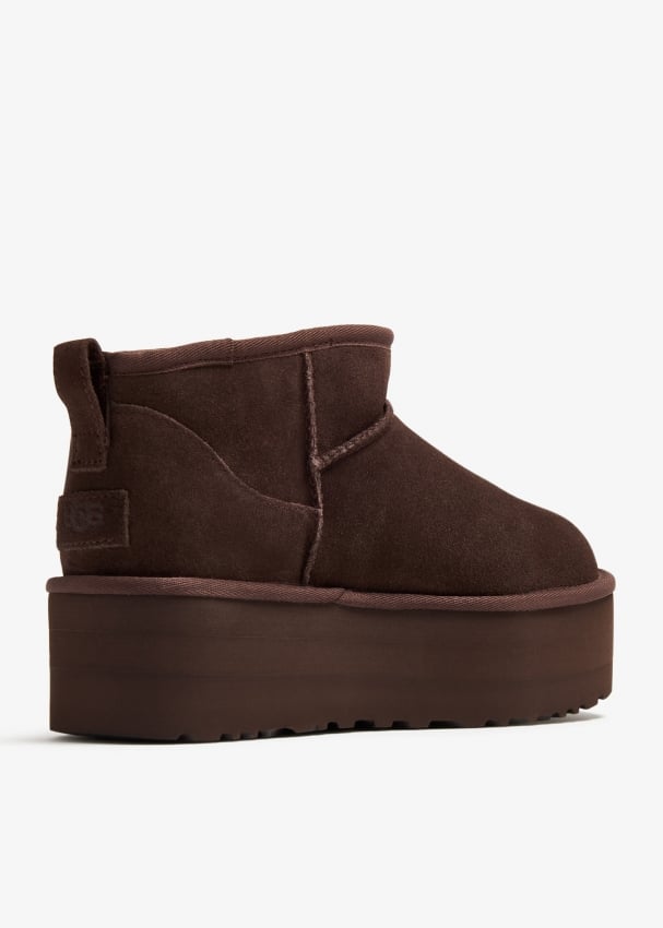 Classic brown uggs hotsell