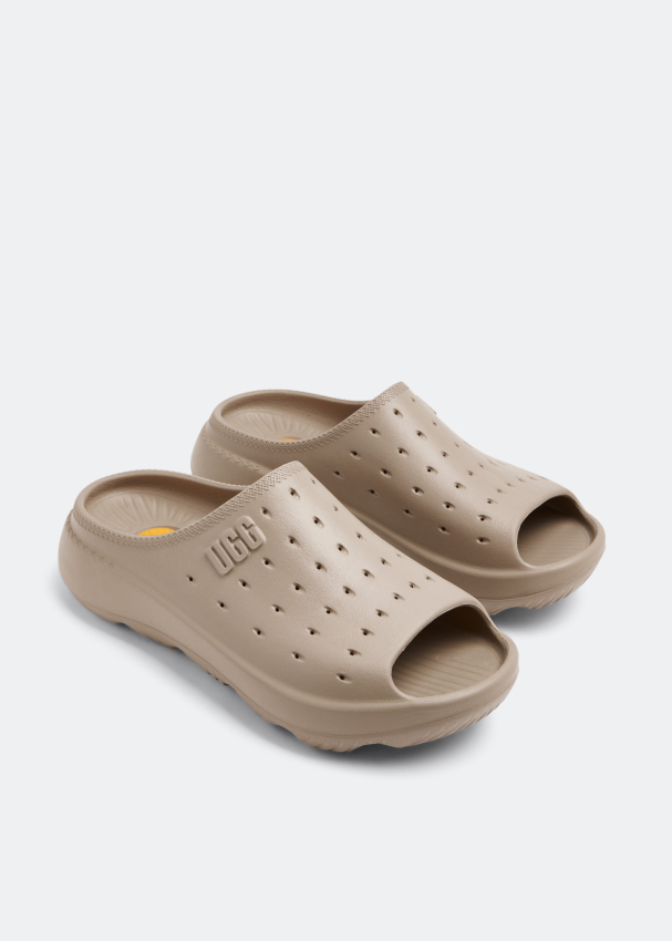 Ugg sales slides 2020