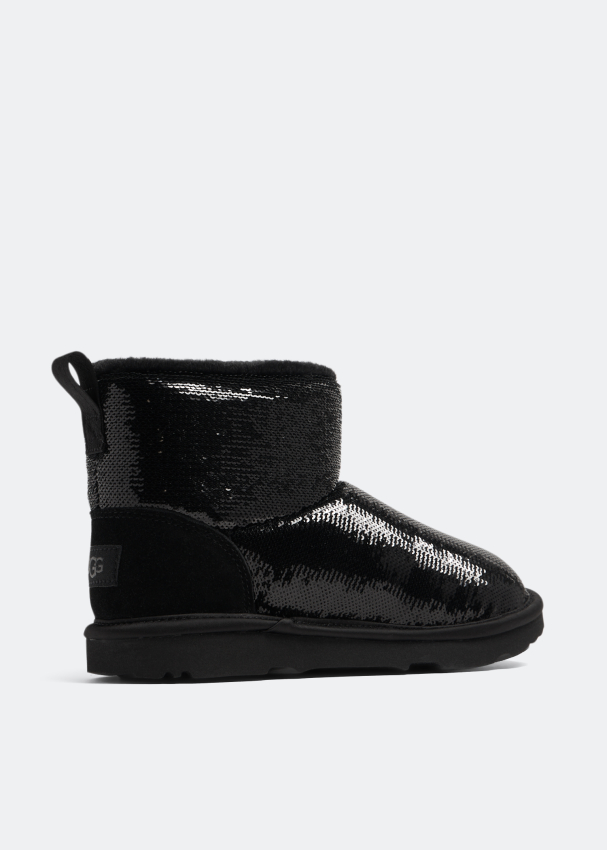 Ugg Classic II Mirror Ball boots for Girl Black in UAE Level Shoes