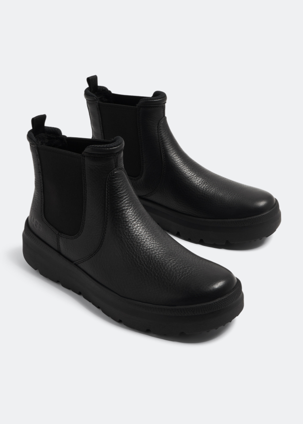 Ugg black cheap chelsea boots