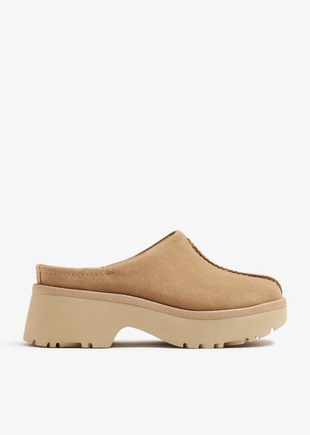 Tan suede clogs store