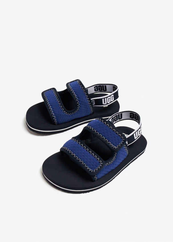Baby ugg flip hot sale flops