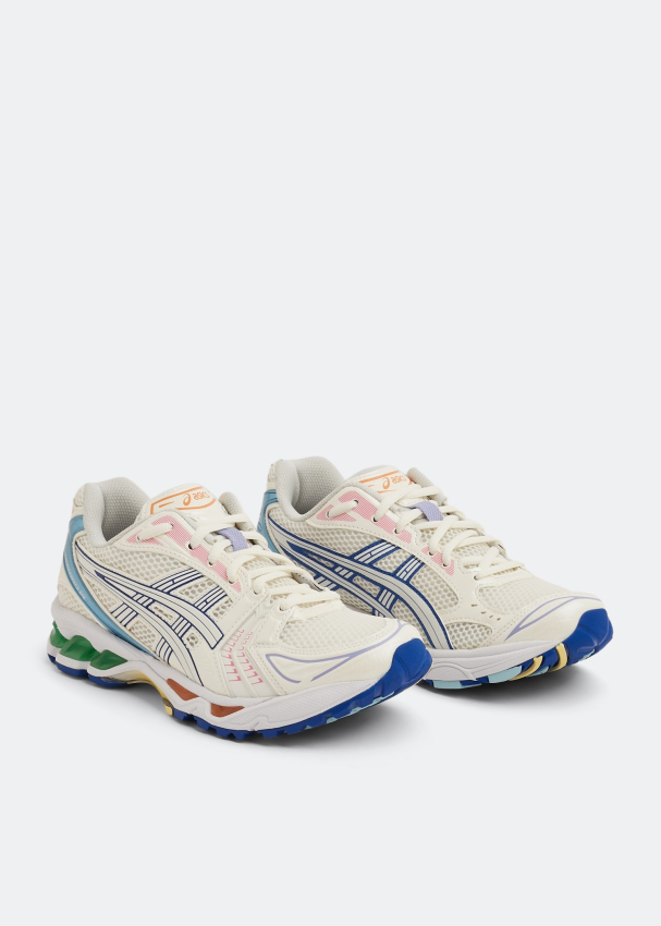 Asics kayano cheap uae