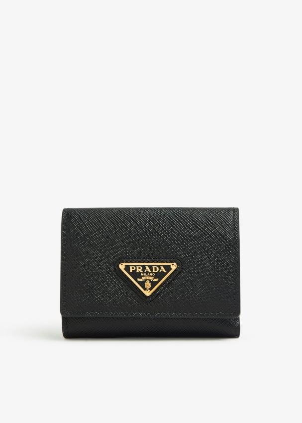 Shop Wallets for Women in UAE | Level Shoes