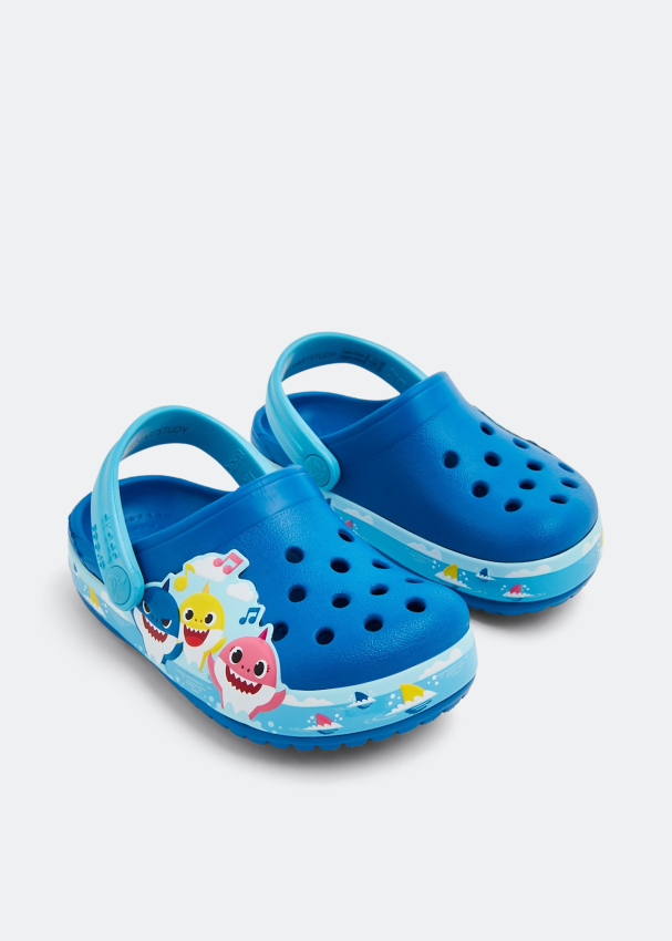 Crocs Baby Shark clogs for Unisex - Blue in KSA