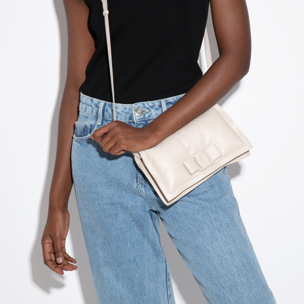 Ferragamo viva bow bag online
