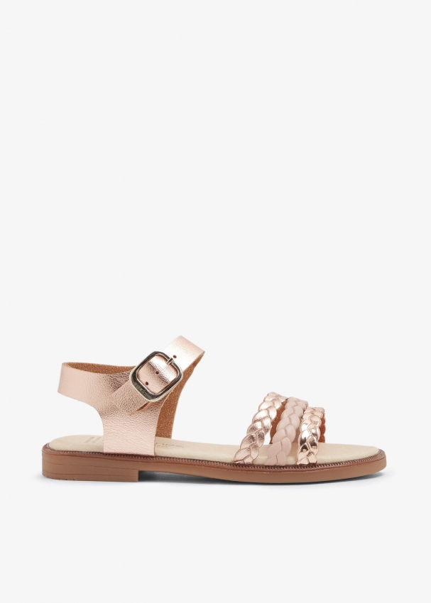 Andanines white sandals top