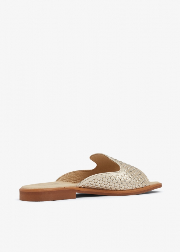 Andanines white sandals on sale