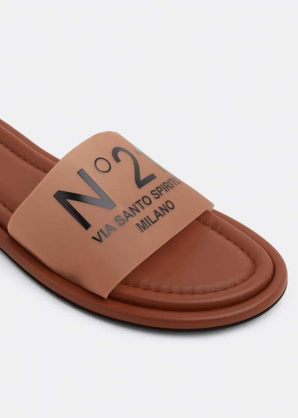 No hotsell 21 slippers