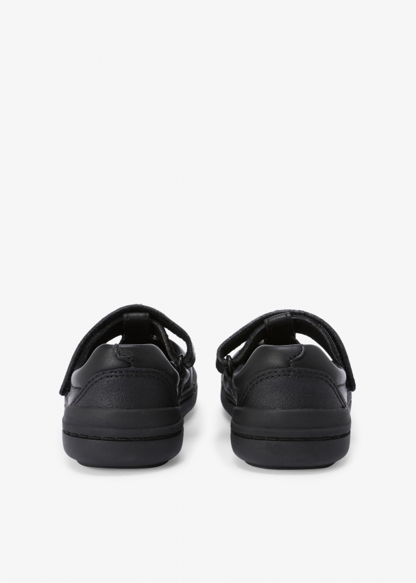Clarks Rock Move shoes for Baby - Black in UAE | Level Shoes