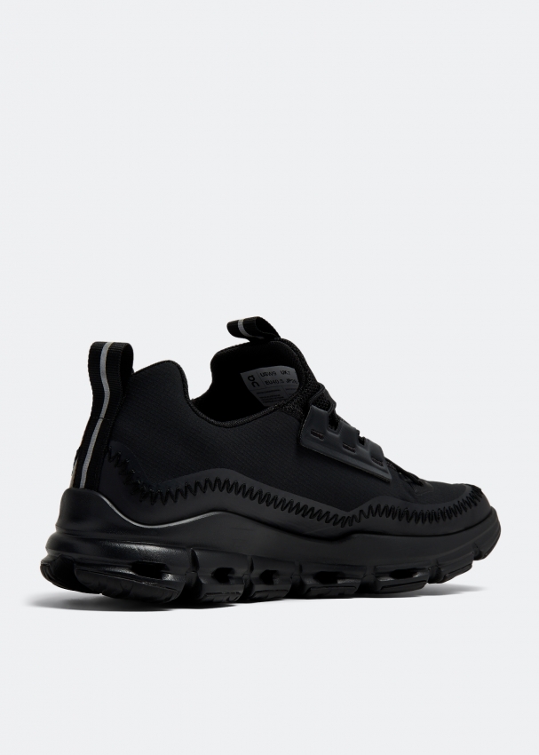 On Cloudaway sneakers for Men - Black in UAE | Level Shoes