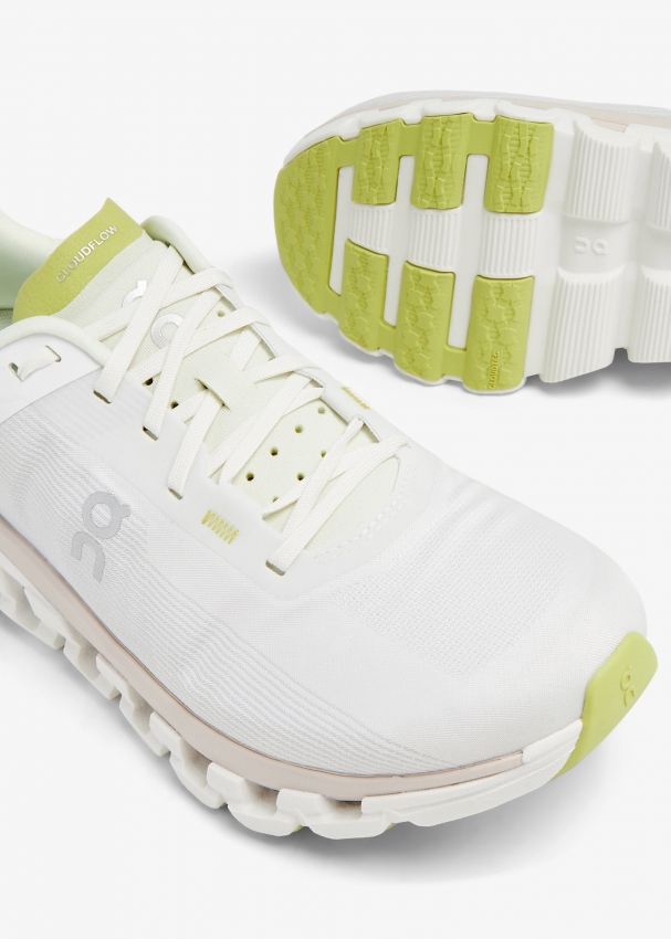 On Cloudflow sneakers for Women - White in UAE | Level Shoes