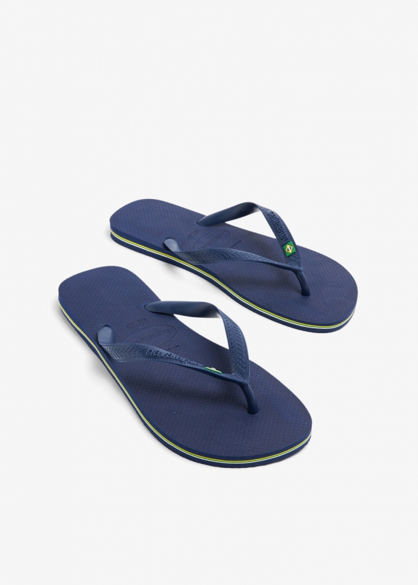 Dark blue deals flip flops