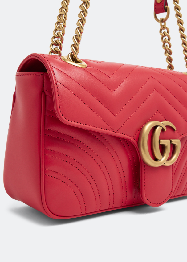 Gucci red medium marmont bag top