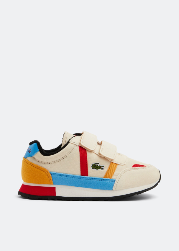 Lacoste partner sneakers store