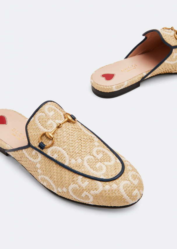 Gucci sales gg slippers