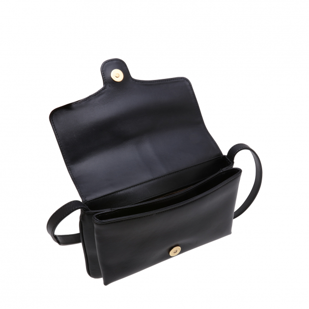 Gucci arli small store