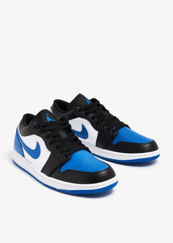 Jordan 1 low royal top toe
