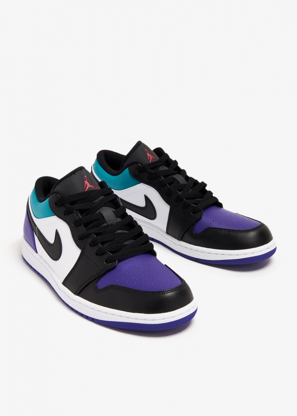 Purple and black jordan 1 hot sale