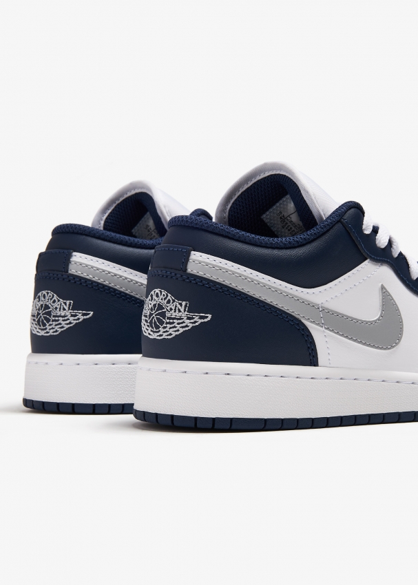 Boys jordan 1 low top