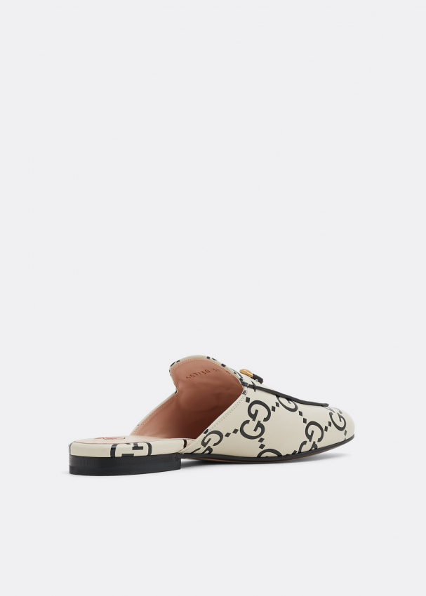Gucci slippers white store