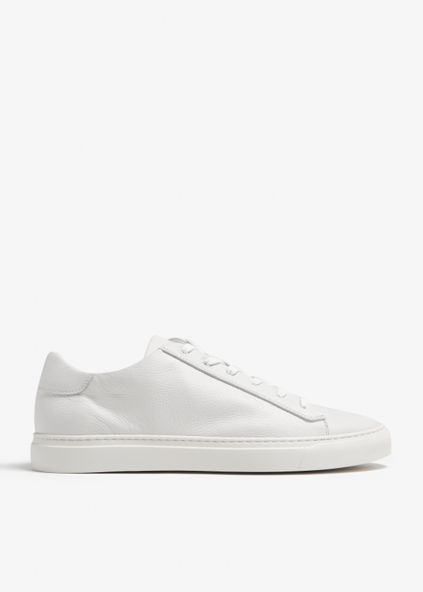 Harrys of London Travis sneakers for Men - White in UAE | Level Shoes