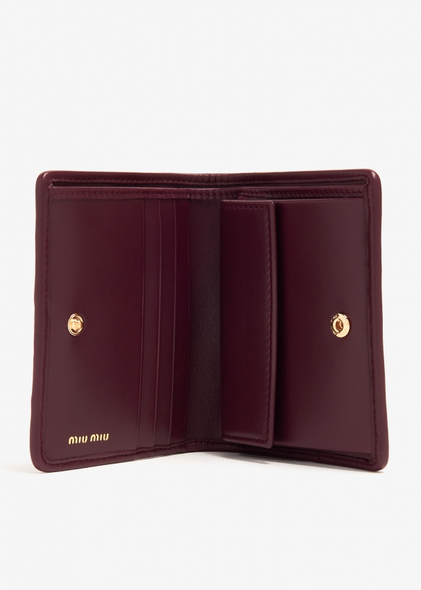 Burgundy womens wallet hotsell