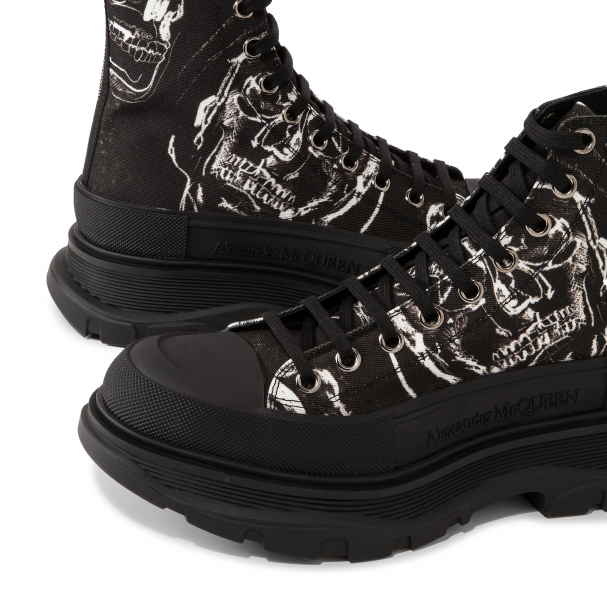 Alexander mcqueen sales shoes boots
