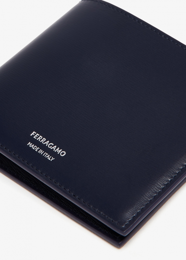 Ferragamo slim wallet shop
