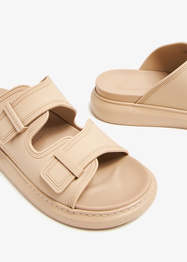 Alexander mcqueen mens sandals store