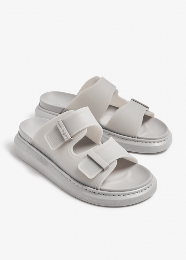 Alexander McQueen Hybrid sandals for Men - Grey in UAE | Level Shoes