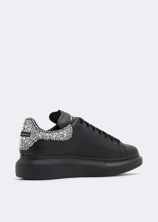 Alexander mcqueen studded trainers outlet