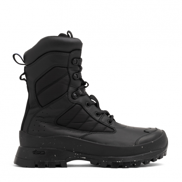 Mcq boots store