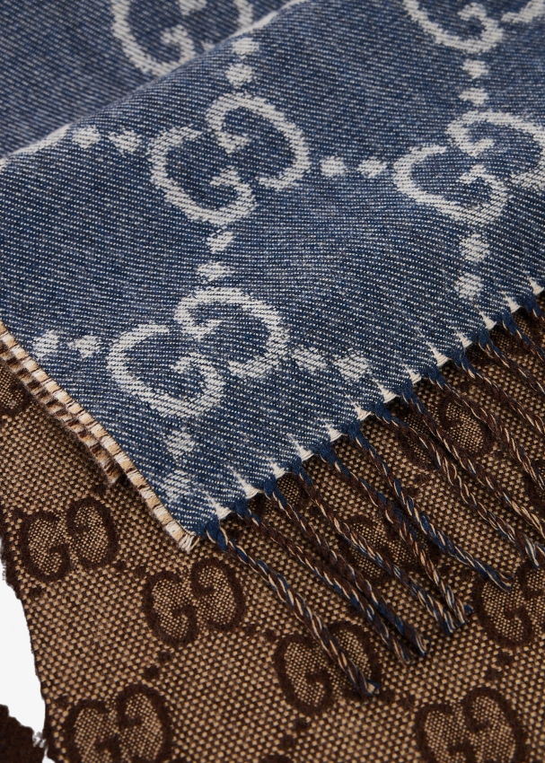 GG jacquard knit scarf with tassels in navy and brown