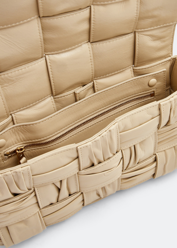 Bottega veneta online cassette bag beige