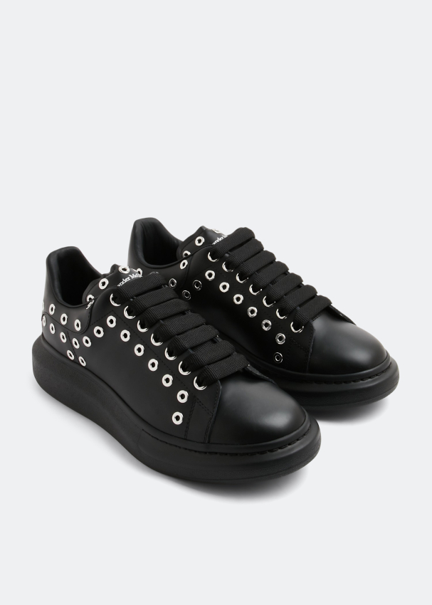 Mcqueen black deals