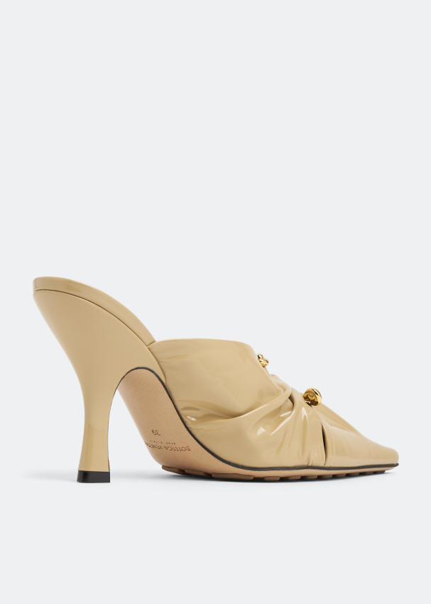 Bottega Veneta Bunnie mules for Women - Beige in UAE | Level Shoes