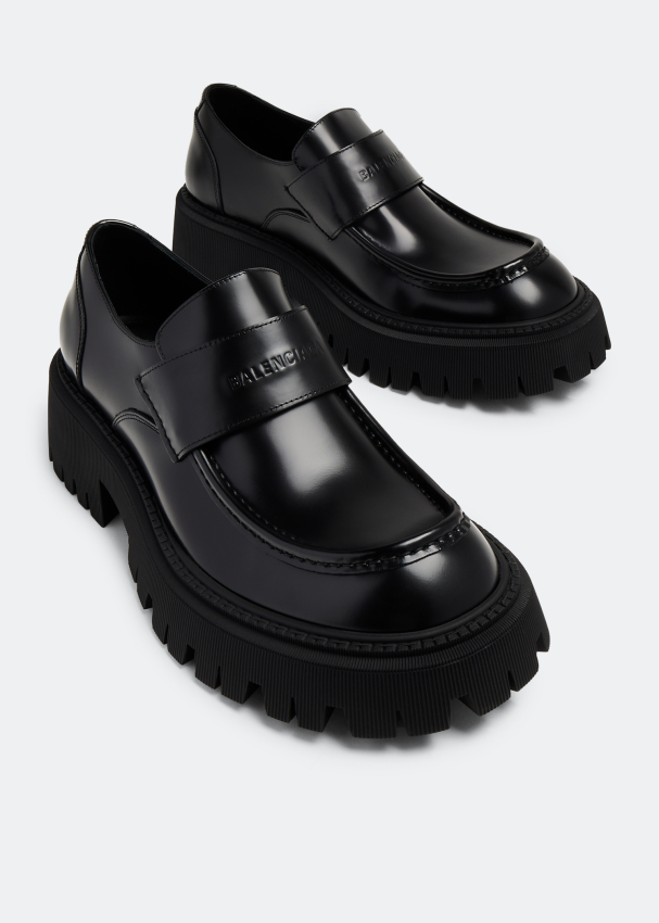 Balenciaga Tractor loafers for Men - Black in Kuwait | Level Shoes