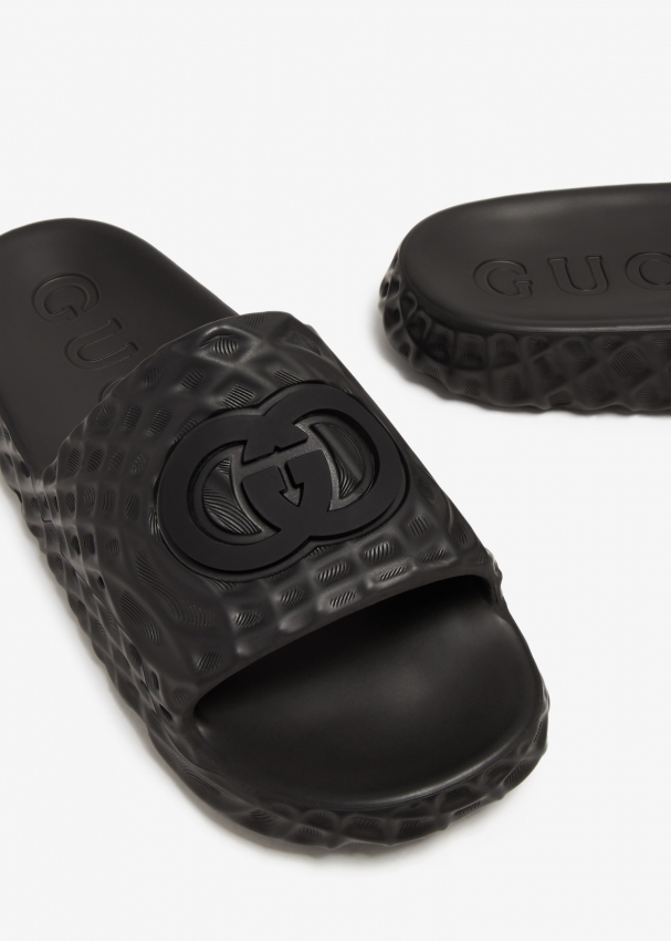 All black gucci slides 2025